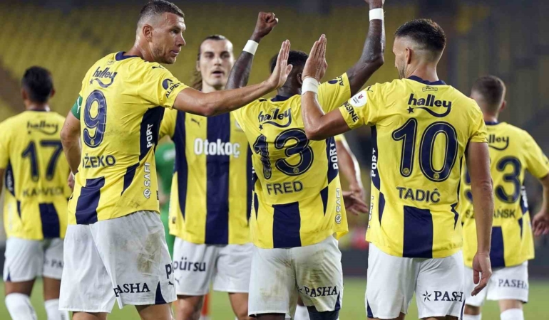Fenerbahçe, milli araya 3 puanla girdi