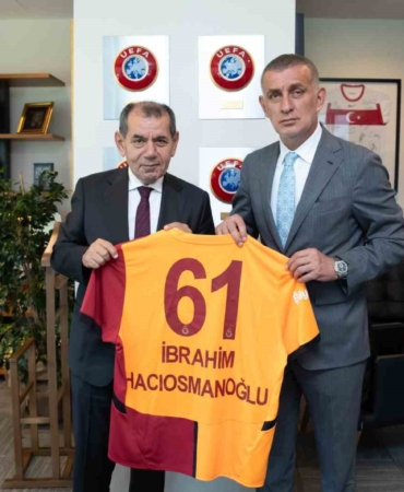 Galatasaray Başkanı Dursun Özbek, TFF Başkanı Hacıosmanoğlu’nu ziyaret etti