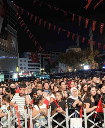 Gaziosmanpaşa’da 30 Ağustos Zafer Bayramı coşkuyla kutlandı