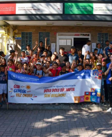 Gençlik Yaz Okullarında hem tatil, hem eğitim