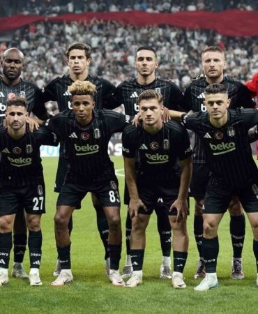 Giovanni van Bronckhorst’tan tek değişiklik