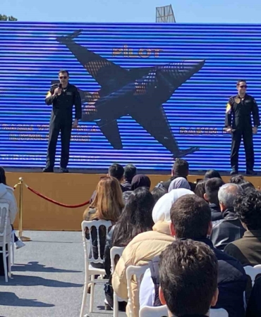 Gökyüzünün çelik kanatları ’SOLOTÜRK’ Hava Kuvvetleri Müzesi’inde vatandaşlarla buluşacak