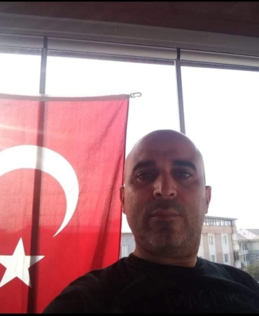 Halı saha maçında kalp krizi geçiren Belediye Başkan Yardımcısı hayatını kaybetti