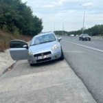 Hasdal-Kemerburgaz yolunda esrarengiz araba: Kapıları açık şekilde terk edildi