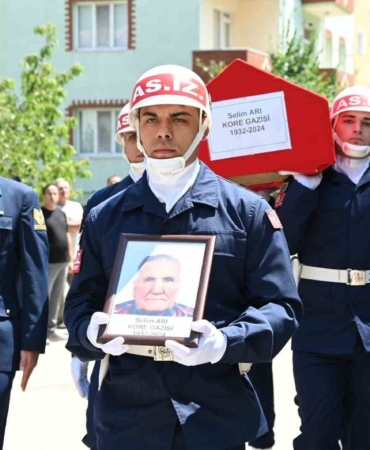 Hayatını kaybeden Bilecik’in son Kore gazisi ebediyete uğurlandı