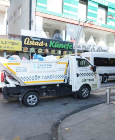 İşlek cadde ve dar sokaklarda çöp taksi hizmet veriyor