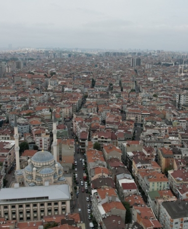 “İstanbul’da kendiliğinden yıkılacak 400 bina var”