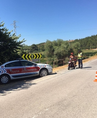 Jandarma’dan motosiklet denetimi; 19 araç trafikten men