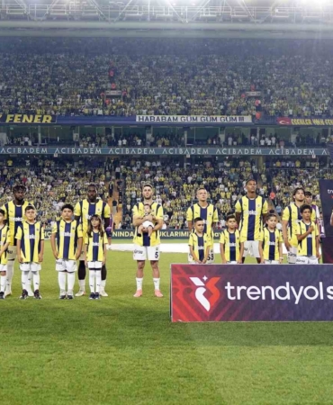 Jose Mourinho, ligde ilk maçına 3 değişiklikle çıktı