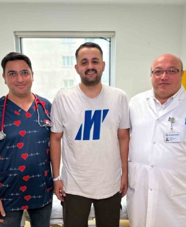 Kalp krizi sonucu organları iflasın eşiğine gelen genç, beyni soğutularak hayata yeniden tutundu
