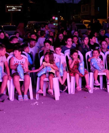 ’Kamyoled Sineması’ yollarda