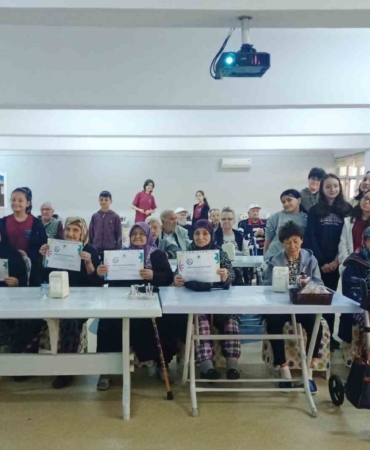 Karesi Ortaokulu projesi ’Maarifin Yüz Akı’ dergisinde yayınlandı