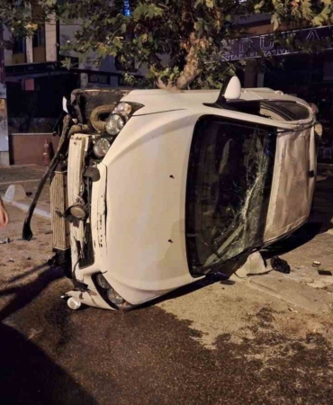 Keşan’da takla atan otomobildeki 3 kişi yaralandı