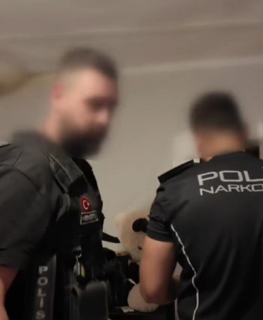 Kırklareli’de 10 adrese eş zamanlı uyuşturucu operasyonu: 14 gözaltı