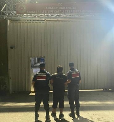 Kırklareli’nde aranması olan 12 şüpheli yakalandı