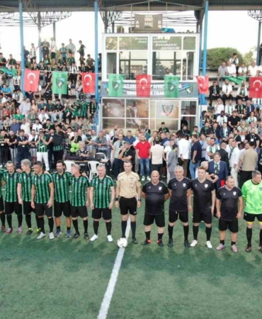 Kocaelispor 25. yılında depremi hatırlattı