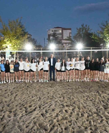 Kum Voleybolu ve Sokak Basketbolu Turnuvası’nın final müsabakaları yapıldı