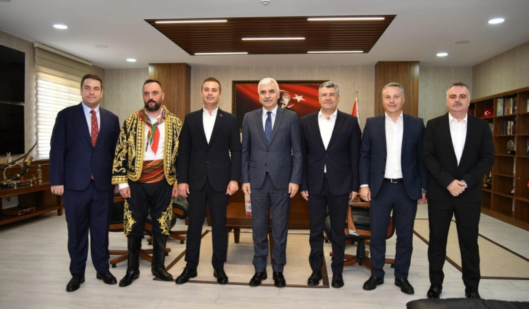 Kurtdereli Güreşleri’ne, kırmızı dipli mumlar ile davetler başladı