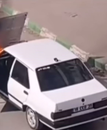 Kuş seri otomobiller sıcağa dayanamıyor