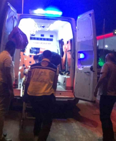 Motosikletten düşen alkolü sürücü yaralandı