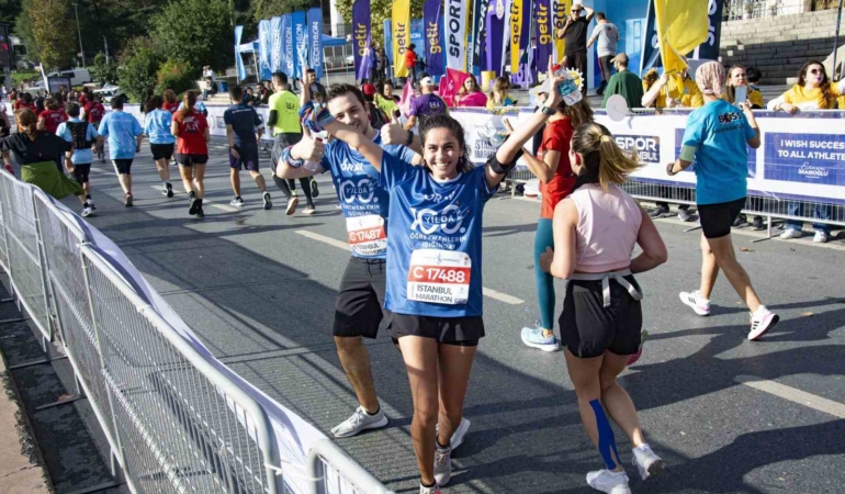 ÖRAV, deprem bölgesindeki öğretmenler için İstanbul Maratonu’nda koşacak