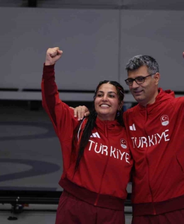 Osman Aşkın Bak: “Mersin’deki atıcılık kompleksine Yusuf Dikeç ve Şevval İlayda Tarhan’ın adları verildi"