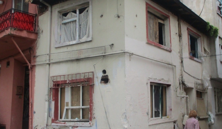Osmangazi’de metruk bina yıkımları hız kazandı