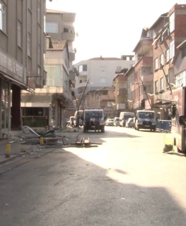 Pendik’te İETT otobüsünün çarptığı 4 katlı apartmanın yıkımına karar verildi