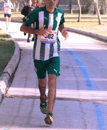 Saldırıya uğrayan taksiciler için koşacaklar