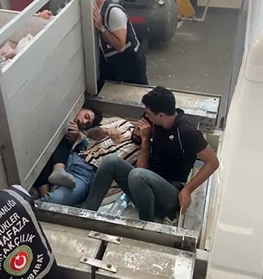 Şeytanın bile aklına gelmez: Kaçak göçmenler Avrupa’ya kaçmak için canlarını hiçe saydılar