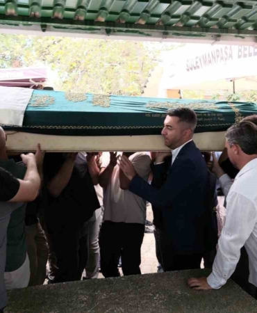 Silahlı saldırıda ağır yaralanan CHP’li meclis üyesi yaşam savaşını kaybetti