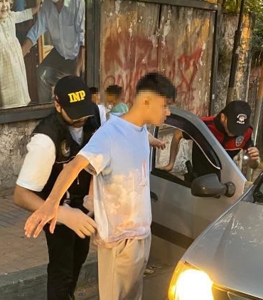 Şişli’de polisten narkotik uygulaması