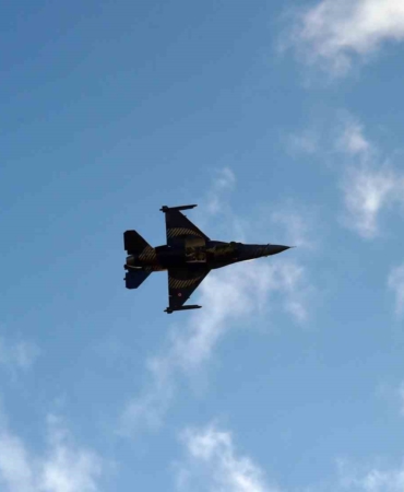 SOLOTÜRK, 30 Ağustos Zafer Bayramı gösteri uçuşunda izleyenlerin nefesini kesti