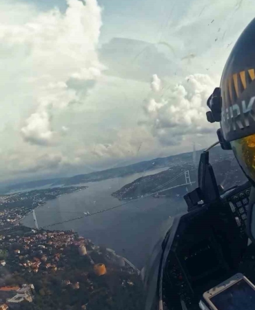 SOLOTÜRK gösterisi kokpit kamerasında