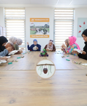 Sultangazi Belediyesi 3 boyutlu pano yapım atölyesi düzenledi