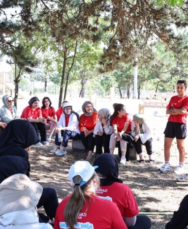 Sultangazi Belediyesi’nden Kadınlara Özel Sakarya Pamukova Gençlik Kampı