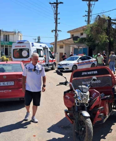 Tarladan dönen aile kaza yaptı: 1 yaralı