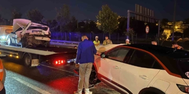 TEM Otoyolu’nda iki araç çarpıştı: 1 ölü