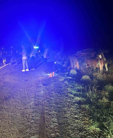 Traktör ile otomobil çarpıştı: 1 yaralı