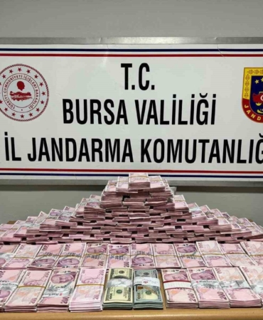 Turistleri gasp eden şüpheliler tutuklandı