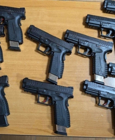 Türkiye’den giden tırdaki 10 tabanca Bulgar gümrüğüne takıldı