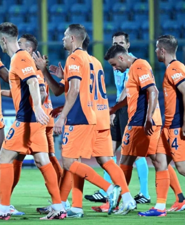 UEFA Avrupa Konferans Ligi: La Fiorita: 0 - RAMS Başakşehir: 4