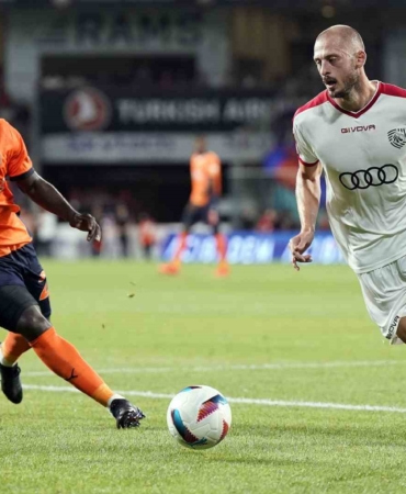 UEFA Konferans Ligi: Başakşehir: 0 - Iberia: 0 (İlk yarı)