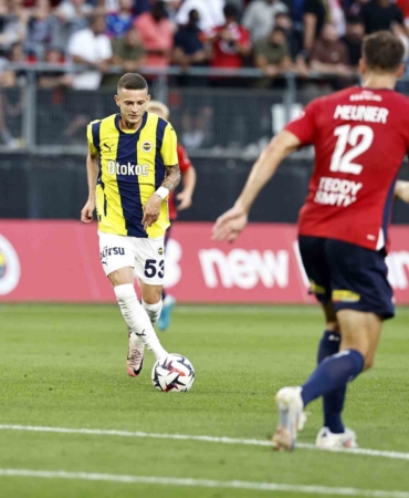 UEFA Şampiyonlar Ligi: Lille: 2 - Fenerbahçe: 1 (Maç sonucu)