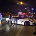 Ümraniye’de 15 milyon liralık lüks araç ticari taksiye çarptı: 1 yaralı