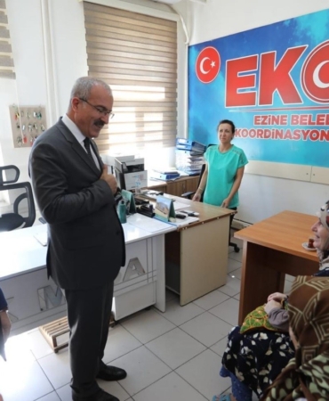 Vali Ömer Toraman’dan, Ezine Belediye Başkanı Güray Yüksel’e iade-i ziyaret