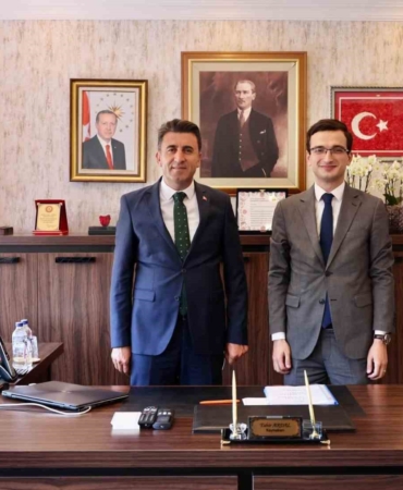 Vali Şefik Aygöl, Gölpazarı Kaymakamı Tahir Ardal ile bir araya geldi