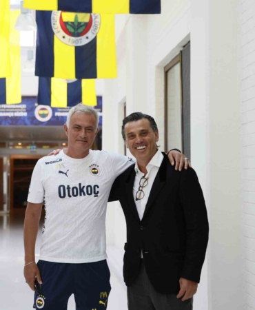 Vincenzo Montella, Fenerbahçe’yi ziyaret etti