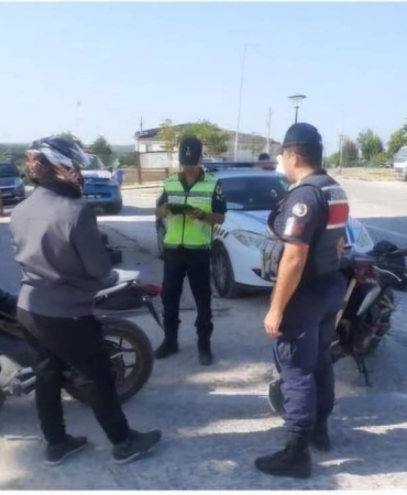 Vize’de jandarma ekiplerinden motosiklet denetimi