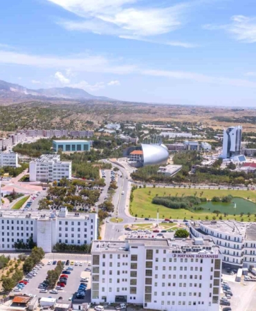 Yakın Doğu Üniversitesi’ne yatay geçiş başvuruları devam ediyor